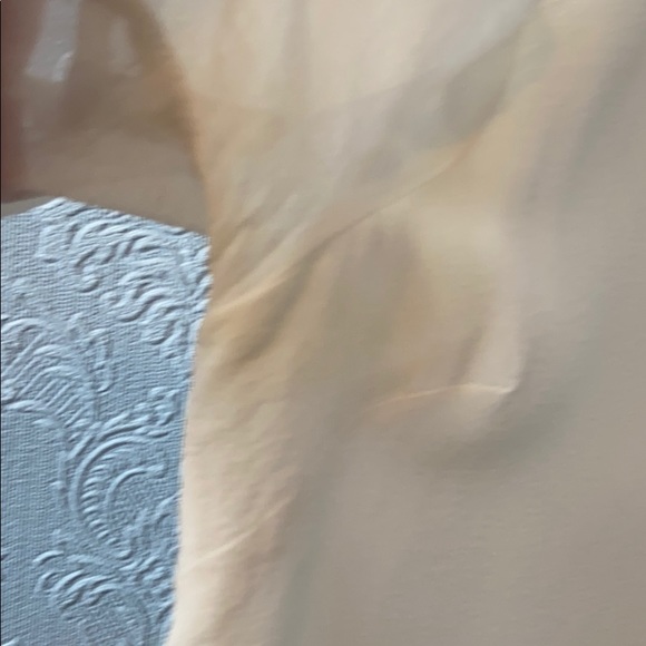 2/$20 Graham and Spencer cream silk t shirt - Picture 5 of 6